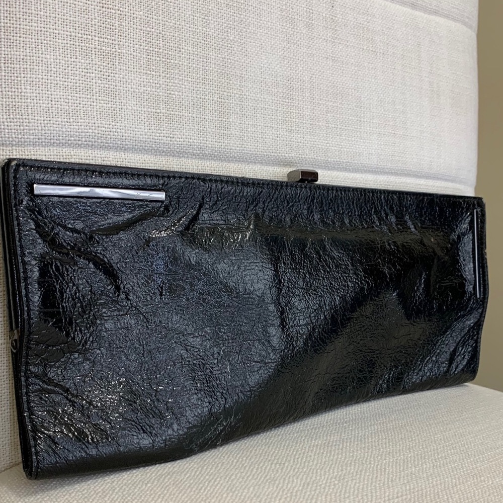 ✨ Bold Black Clutch! ✨